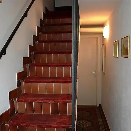 Apartment Sleeps 6 Wifi *